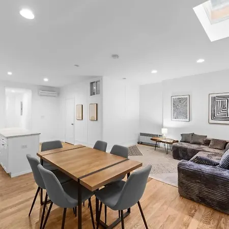 105- 4Brs In The Heart Of The East Village